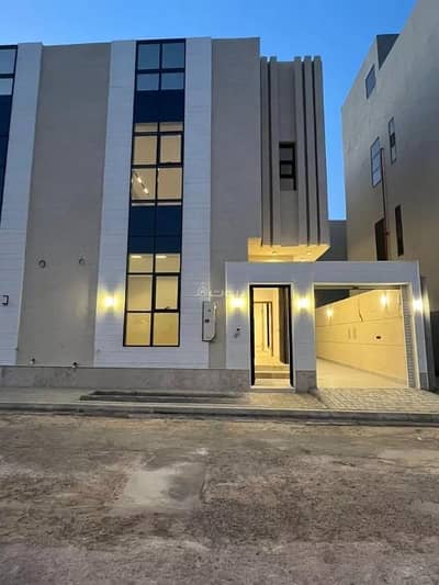 5 Bedroom Villa for Sale in West Riyadh, Riyadh - Villa For Sale in Al Mahdiyah, West Riyadh