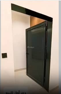 4 Bedroom Floor for Sale in East Riyadh, Riyadh - Floor for Sale in Al Janadriyah, East Riyadh