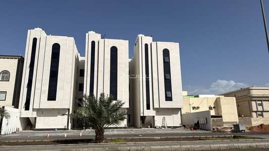 4 Bedroom Apartment for Sale in Al Mabuth, Madina - 4-bedroom apartment for sale in Al-Mab'uth, Medina