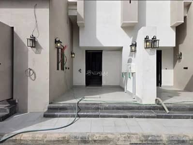5 Bedroom Floor for Sale in East Riyadh, Riyadh - Floor For Sale in Al Munsiyah, Riyadh