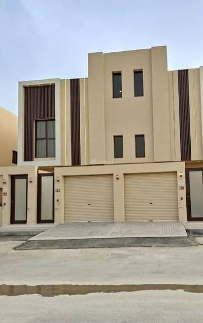 5 Bedroom Floor for Sale in South Riyadh, Riyadh - Floor for sale in Okaz, South Riyadh 5 Bedroom Floor for Sale in South Riyadh, Riyadh - Floor for sale in Okaz, South Riyadh