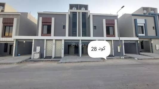 3 Bedroom Floor for Sale in South Riyadh, Riyadh - Floor for sale in Okaz District, Riyadh.