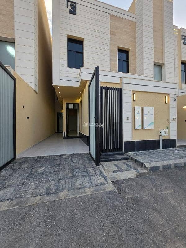 Floor For Sale in Al Janadriyah, East Riyadh Floor For Sale in Al Janadriyah, East Riyadh