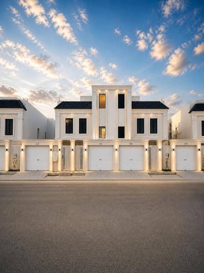 3 Bedroom Floor for Sale in South Riyadh, Riyadh - 3 Bedroom Floor For Sale in Okaz, Riyadh