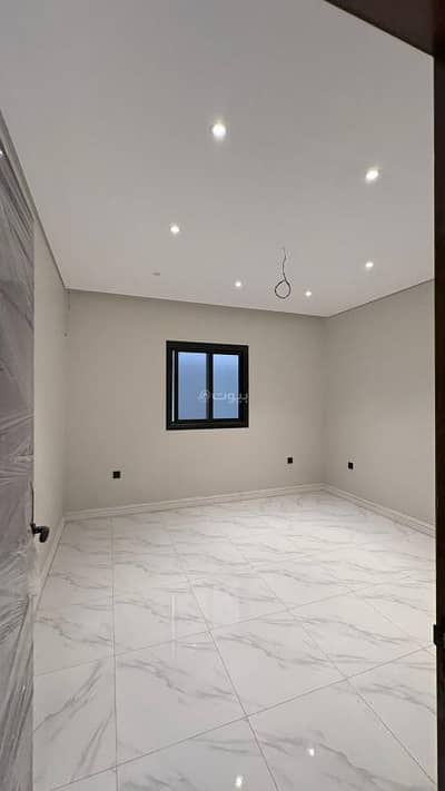 5 Bedroom Flat for Sale in Al Ranuna, Madina - 5-bedroom apartment for sale in Al Ranuna, Medina 5 Bedroom Flat for Sale in Al Ranuna, Madina - 5-bedroom apartment for sale in Al Ranuna, Medina