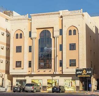 فلیٹ 3 غرف نوم للايجار في العريض، المدينة المنورة - غرفة ثلاث اسرة وحدة-1