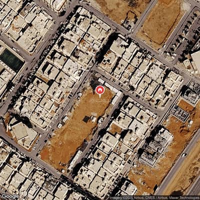 5 Bedroom Floor for Sale in East Riyadh, Riyadh - Floor for sale in Al Janadriyah, east Riyadh