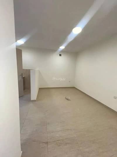 غرفة  للايجار في شرق الرياض، الرياض - غرفة للإيجار في شارع دينار الأنصاري, حي الرمال, مدينة الرياض, منطقة الرياض