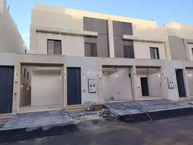 فیلا 5 غرف نوم للبيع في جنوب الرياض، الرياض - فيلا للبيع في حي عكاظ, مدينة الرياض, منطقة الرياض