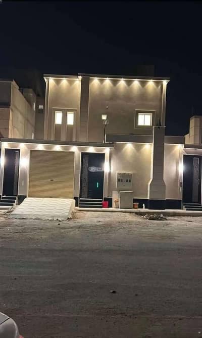 1 Bedroom Villa for Sale in West Riyadh, Riyadh - Villa for sale on Ibn Saeed Al Mawsili Street, Al Mahdiyah District, Riyadh.