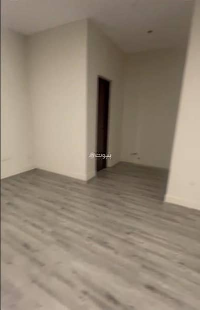 Office for Rent in West Riyadh, Riyadh - مكتب للإيجار في الرياض الحي المهدية شارع السيل الكبير