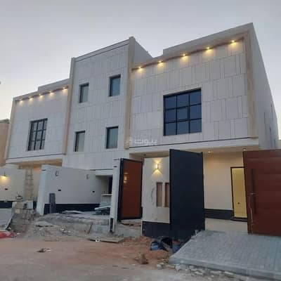 4 Bedroom Floor for Sale in East Riyadh, Riyadh - Floor for sale on Al Toyoor Street, Al Munsiyah District, Riyadh. 4 Bedroom Floor for Sale in East Riyadh, Riyadh - Floor for sale on Al Toyoor Street, Al Munsiyah District, Riyadh.