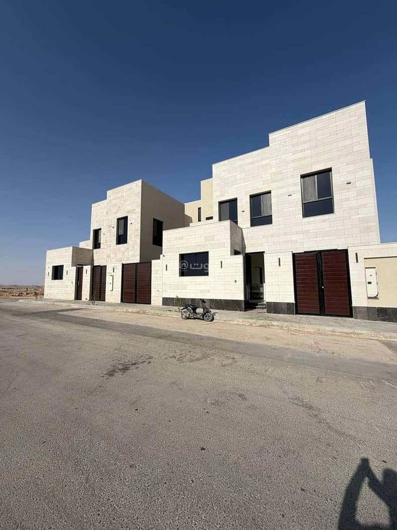 فيلا للبيع في حي المهدية، الرياض. فيلا للبيع في حي المهدية، الرياض.