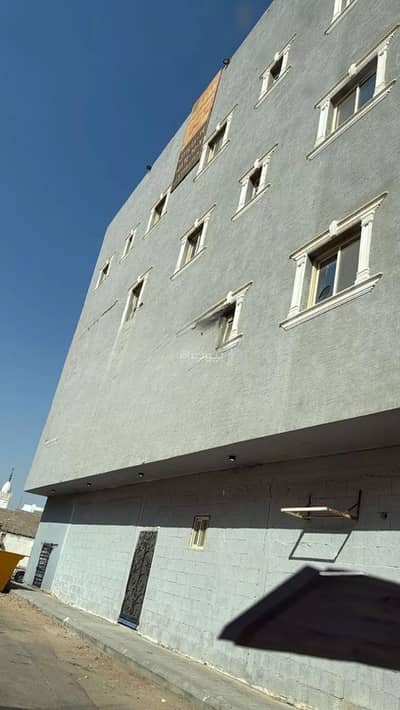 عمارة سكنية  للايجار في التعليم، بريدة منطقة القصيم - عمارة للإيجار في شارع زهير بن جناب, حي التعليم, مدينة بريدة, منطقة القصيم