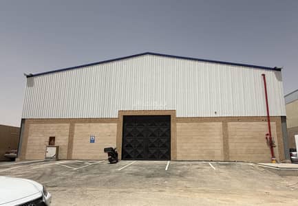 1 Bedroom Warehouse for Sale in East Riyadh, Riyadh - Warehouse in East Riyadh，Al Nadhim 1 bedroom 2250000 SAR - 87993407