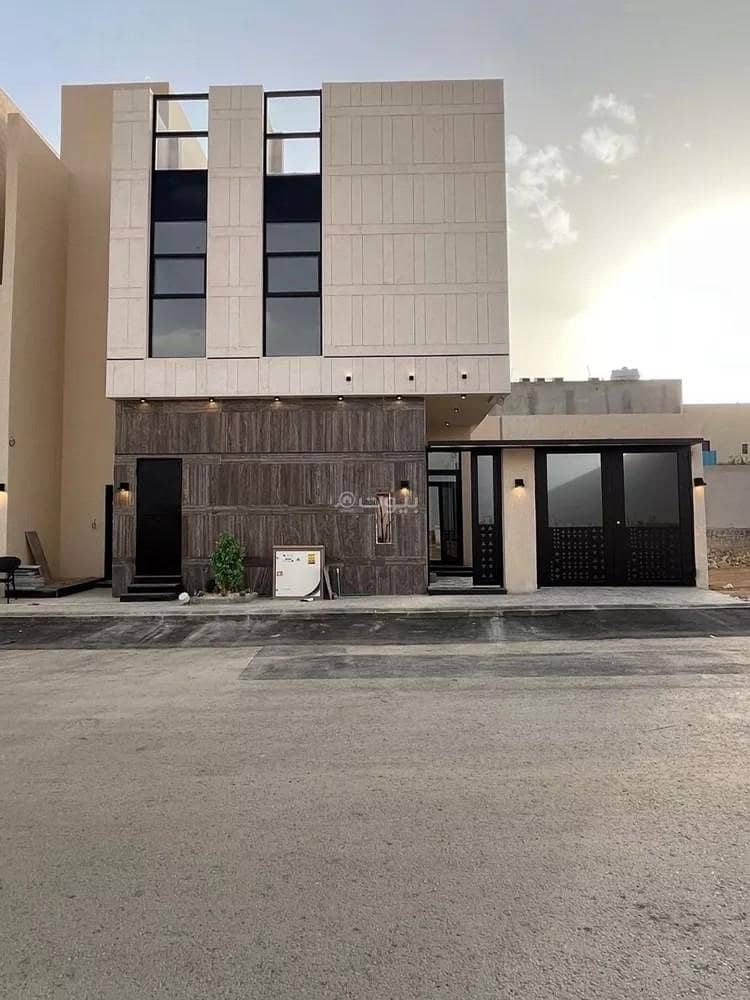 Villa For Sale in Al Mahdiyah, Riyadh Villa For Sale in Al Mahdiyah, Riyadh