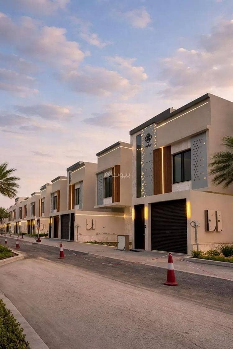 Floor for sale on Najm Al Din Al Ayyubi Street, Tuwaiq District, Riyadh. Floor for sale on Najm Al Din Al Ayyubi Street, Tuwaiq District, Riyadh.