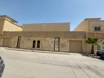 5 Bedroom Villa for Rent in North Riyadh, Riyadh - Villa for rent on Shafea bin al-Saib Street, Al-Sulaymaniya district, Riyadh city, Riyadh region