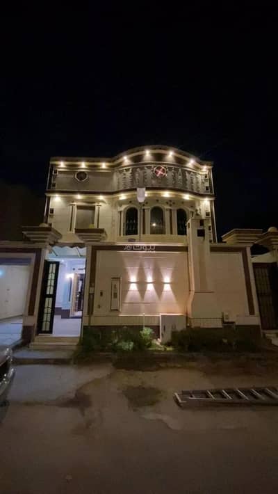 5 Bedroom Villa for Sale in East Riyadh, Riyadh - Villa For Sale in Al Munsiyah, Riyadh