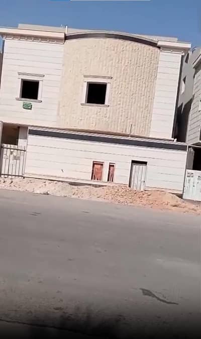 4 Bedroom Villa for Sale in West Riyadh, Riyadh - Villa for Sale in Laban, West Riyadh 4 Bedroom Villa for Sale in West Riyadh, Riyadh - Villa for Sale in Laban, West Riyadh