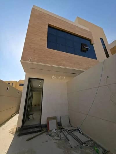 3 Bedroom Floor for Sale in East Riyadh, Riyadh - Floor For Sale On Jabal Tariq Street, Qurtubah District, Riyadh City 3 Bedroom Floor for Sale in East Riyadh, Riyadh - Floor For Sale On Jabal Tariq Street, Qurtubah District, Riyadh City