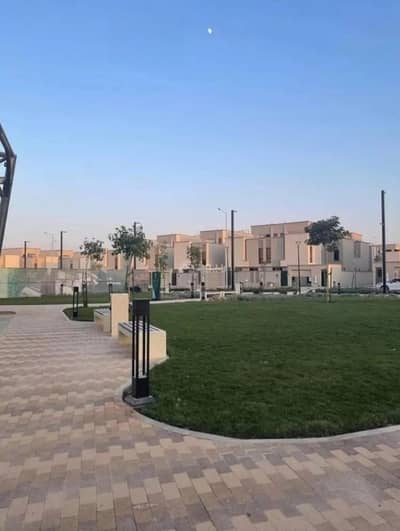 فیلا 4 غرف نوم للايجار في شمال الرياض، الرياض - فيلا للإيجار في حي مطار الملك خالد الدولي, مدينة الرياض, منطقة الرياض