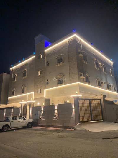 عمارة سكنية 10+ غرف نوم للبيع في شمال جدة، جدة - عمارة فاخره على شارعين للبيع في حي طيبة عمارة سكنية 10+ غرف نوم للبيع في شمال جدة، جدة - عمارة فاخره على شارعين للبيع في حي طيبة