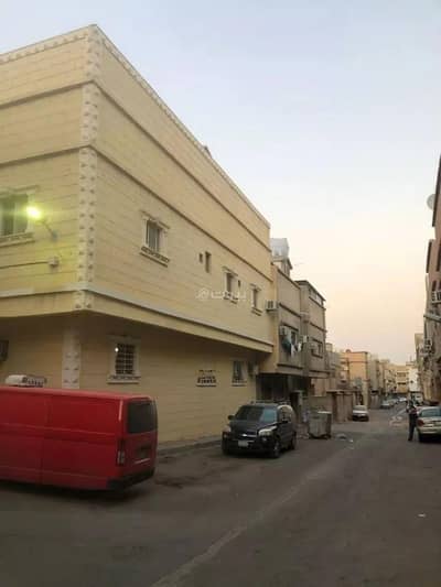 عمارة سكنية 10+ غرف نوم للبيع في وسط الرياض، الرياض - عمارة للبيع في شارع وادي اللجام, حي منفوحة, الرياض