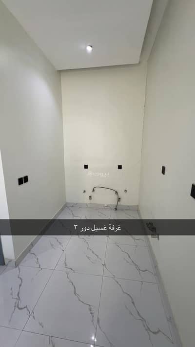 فیلا 7 غرف نوم للايجار في غرب الرياض، الرياض - للإيجار فلة مستقلة بمساحة 375م