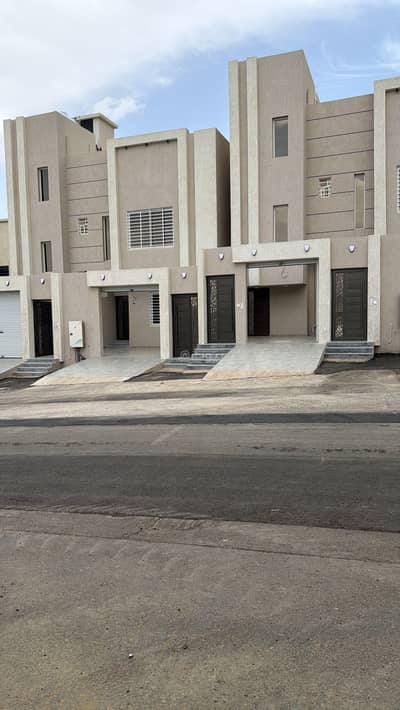6 Bedroom Apartment for Sale in Al Zuhur, Khamis Mushait - Apartment For Sale in Al Zuhur, Khamis Mushait 6 Bedroom Apartment for Sale in Al Zuhur, Khamis Mushait - Apartment For Sale in Al Zuhur, Khamis Mushait