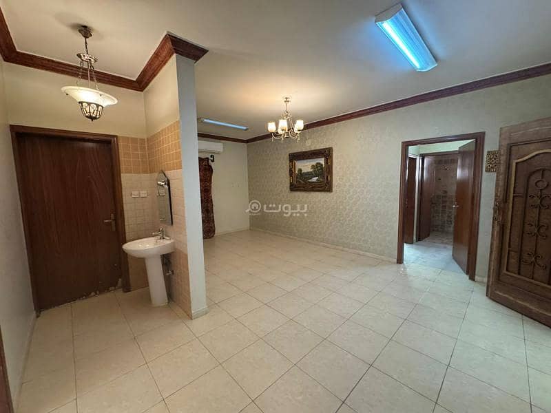 Clean upper floor, Al-Yarmouk neighborhood Clean upper floor, Al-Yarmouk neighborhood