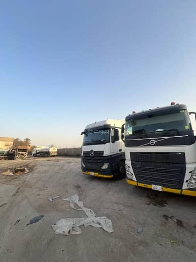 ارض تجارية  للبيع في جنوب الرياض، الرياض - الرياض - حي المصفاة - على طريق الخرج