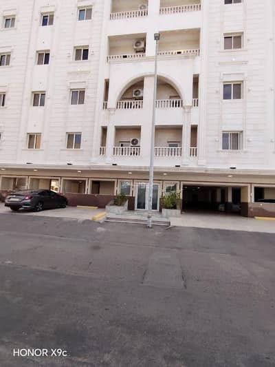 4 Bedroom Apartment for Rent in North Jeddah, Jeddah - A clean apartment for rent, 4 rooms and two balconies, at 35,000 4 Bedroom Apartment for Rent in North Jeddah, Jeddah - A clean apartment for rent, 4 rooms and two balconies, at 35,000