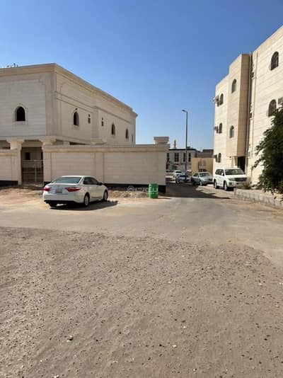 7 Bedroom Villa for Sale in Al Difa, Madina - Villa for sale in Al Defense District, Medina