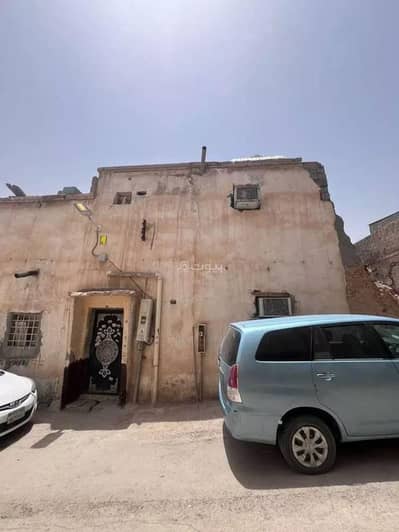 6 Bedroom Floor for Sale in Central Riyadh, Riyadh - Floor For Sale in Al Shimaisi, Riyadh