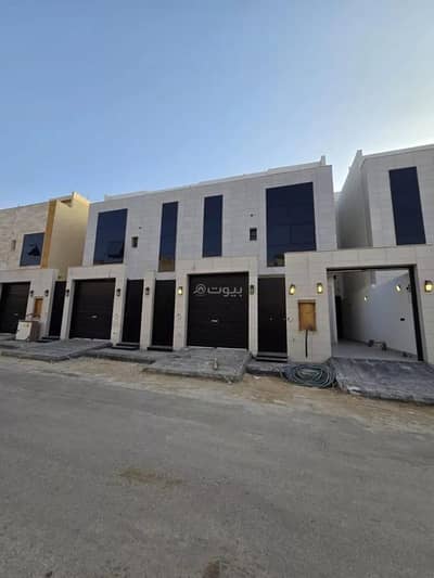 6 Bedroom Floor for Sale in South Riyadh, Riyadh - Floor For Sale in Okaz, Riyadh 6 Bedroom Floor for Sale in South Riyadh, Riyadh - Floor For Sale in Okaz, Riyadh