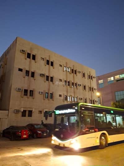 فلیٹ 2 غرفة نوم للايجار في وسط الرياض، الرياض - شقة للإيجار في شارع حارثه بن عدي, حي الوزارات, مدينة الرياض