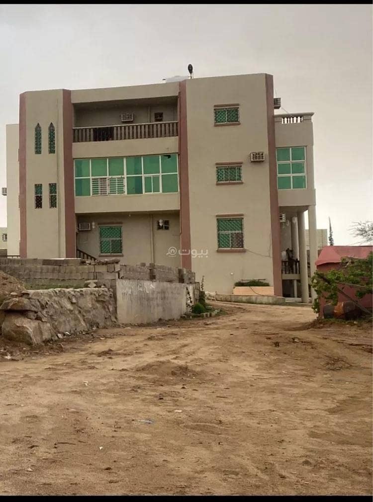 Residential Building For Rent in Al Hurayr Al Ghurbi, Khamis Mushait Residential Building For Rent in Al Hurayr Al Ghurbi, Khamis Mushait