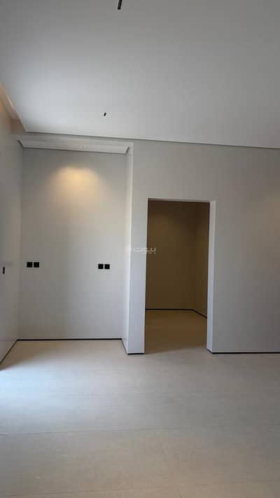 6 Bedroom Floor for Sale in East Riyadh, Riyadh - Floor For Sale in Al Bayan Neighborhood, Riyadh 6 Bedroom Floor for Sale in East Riyadh, Riyadh - Floor For Sale in Al Bayan Neighborhood, Riyadh