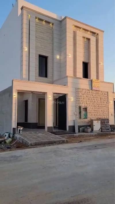 4 Bedroom Floor for Sale in East Riyadh, Riyadh - Floor For Sale in Al Nadhim, Riyadh 4 Bedroom Floor for Sale in East Riyadh, Riyadh - Floor For Sale in Al Nadhim, Riyadh