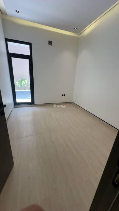 3 Bedroom Floor for Sale in East Riyadh, Riyadh - Ground floor apartment in al-Marjan district