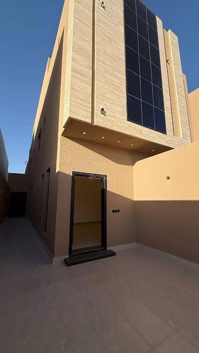 4 Bedroom Villa for Sale in West Riyadh, Riyadh - Villa for sale in Tuwaiq, West Riyadh 4 Bedroom Villa for Sale in West Riyadh, Riyadh - Villa for sale in Tuwaiq, West Riyadh