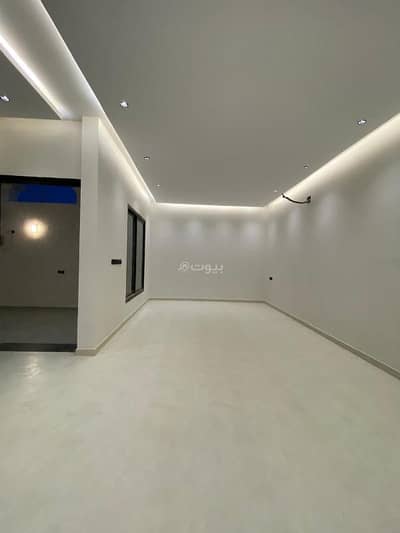 3 Bedroom Floor for Sale in East Riyadh, Riyadh - Ground floor for sale in Al-Muizzaliyah, Riyadh