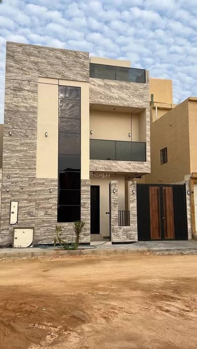 6 Bedroom Villa for Sale in West Riyadh, Riyadh - Villa for sale in Al Mahdiyah, West Riyadh