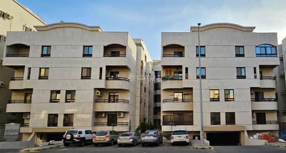 5 Bedroom Flat for Rent in Central Jeddah, Jeddah - Apartment for rent in Al Ruwais, central Jeddah