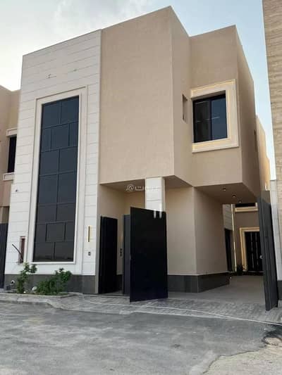 5 Bedroom Villa for Sale in West Riyadh, Riyadh - Villa For Sale in Al Mahdiyah, Riyadh