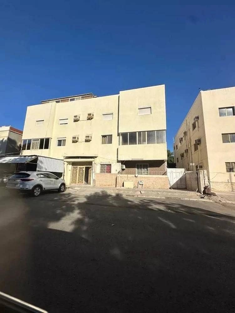 Residential Building For Sale in Al Aziziyah, Jeddah Residential Building For Sale in Al Aziziyah, Jeddah