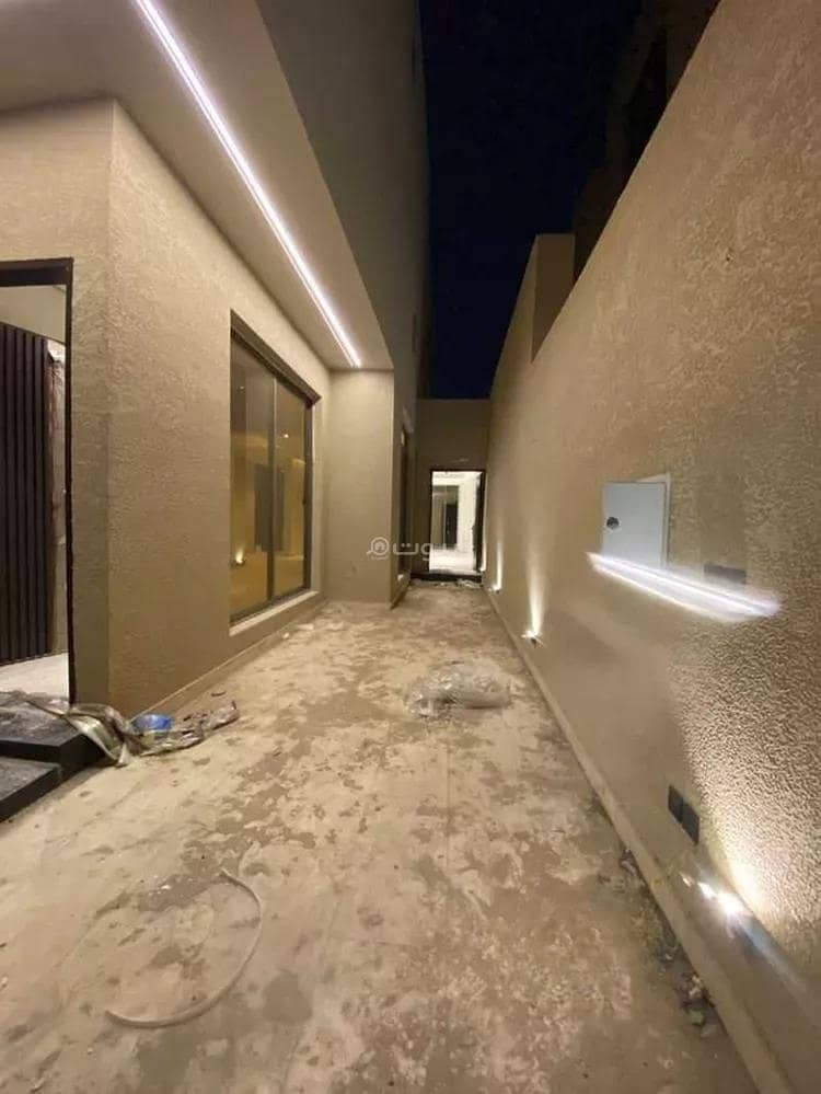 Floor for sale on Al Nadhura Street, Ghirnatah District, Riyadh. Floor for sale on Al Nadhura Street, Ghirnatah District, Riyadh.