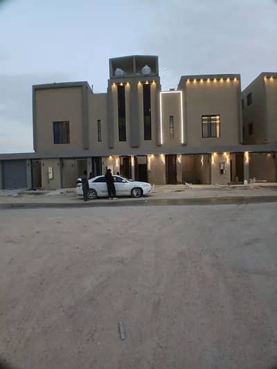3 Bedroom Floor for Sale in South Riyadh, Riyadh - Floor for sale on Al Rashid Al Tajir Street, Okaz District, Riyadh. 3 Bedroom Floor for Sale in South Riyadh, Riyadh - Floor for sale on Al Rashid Al Tajir Street, Okaz District, Riyadh.
