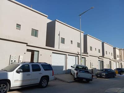 5 Bedroom Floor for Rent in East Riyadh, Riyadh - 5 bedrooms duplex villa for rent in Al-Qadisiyah